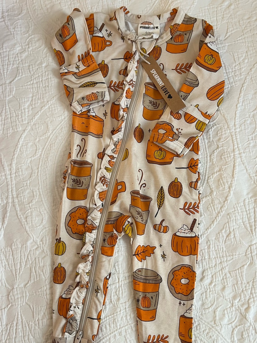 NWT Spearmint Love Pumpkin Spice Ruffled Bamboo Sleeper 0-3 Months